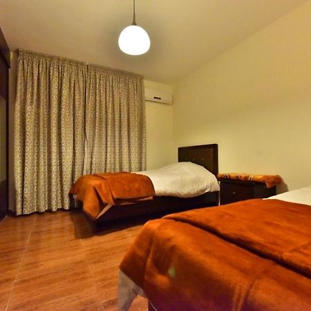 Al Farooq Hotel Apartments Ammán Exteriér fotografie