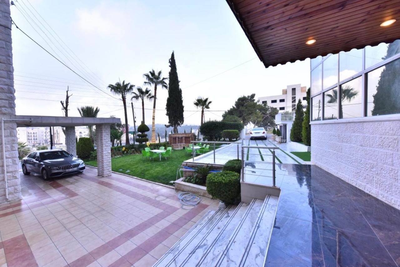 Al Farooq Hotel Apartments Ammán Exteriér fotografie