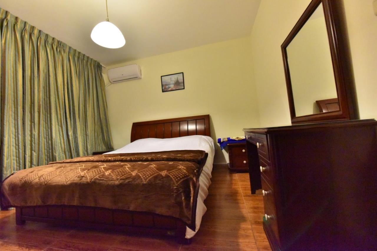 Al Farooq Hotel Apartments Ammán Exteriér fotografie