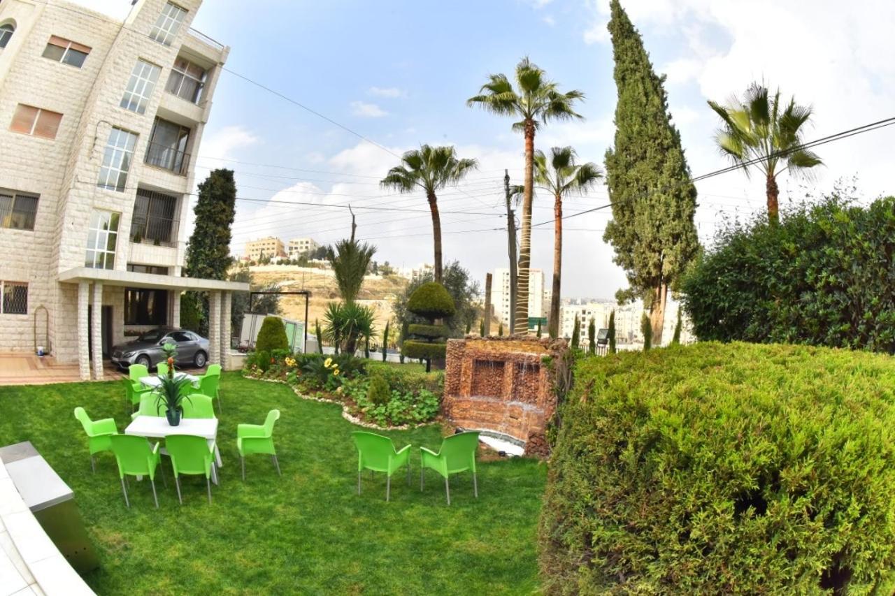 Al Farooq Hotel Apartments Ammán Exteriér fotografie