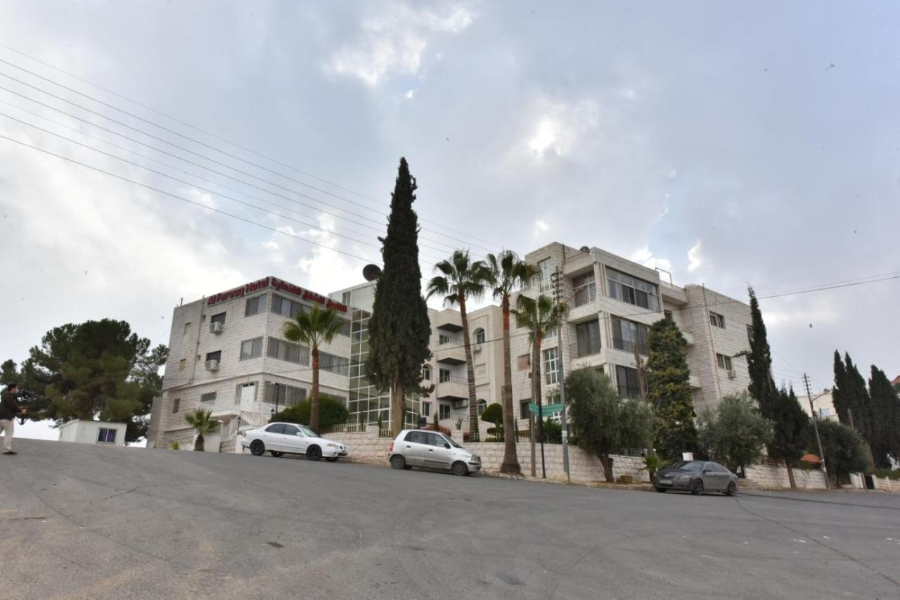 Al Farooq Hotel Apartments Ammán Exteriér fotografie