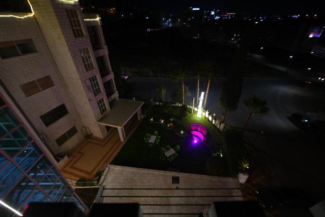 Al Farooq Hotel Apartments Ammán Exteriér fotografie