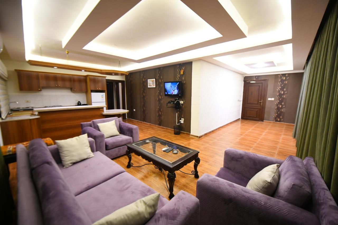 Al Farooq Hotel Apartments Ammán Exteriér fotografie