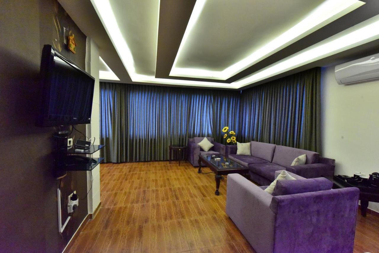Al Farooq Hotel Apartments Ammán Exteriér fotografie