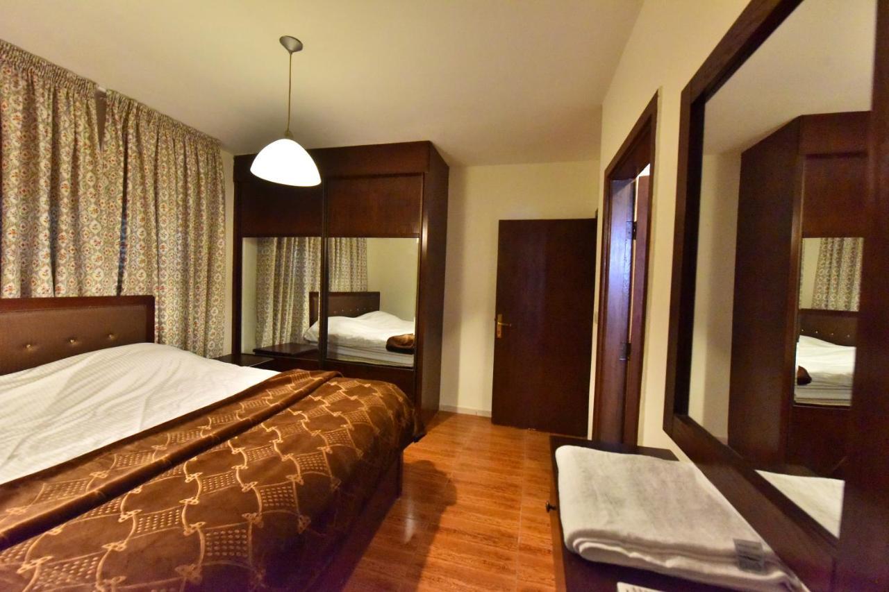 Al Farooq Hotel Apartments Ammán Exteriér fotografie