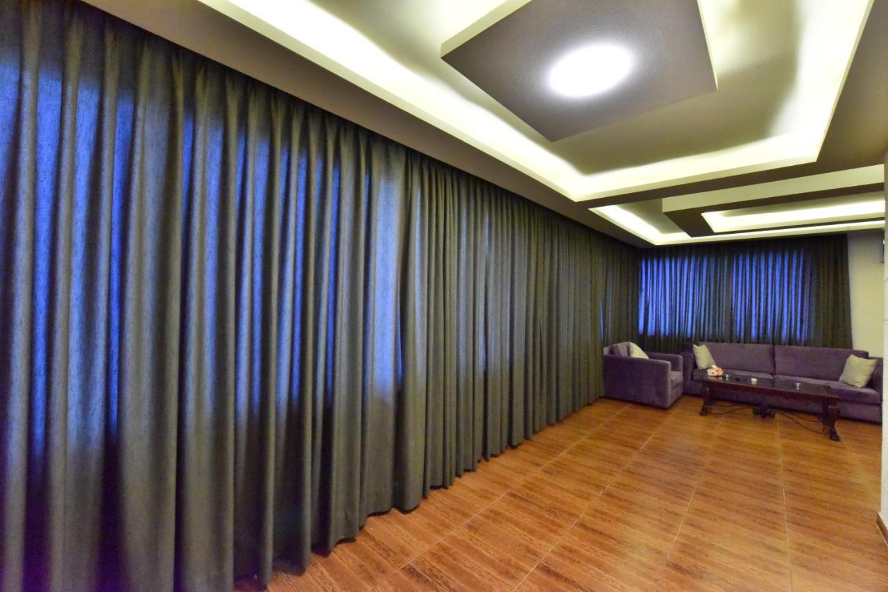Al Farooq Hotel Apartments Ammán Exteriér fotografie