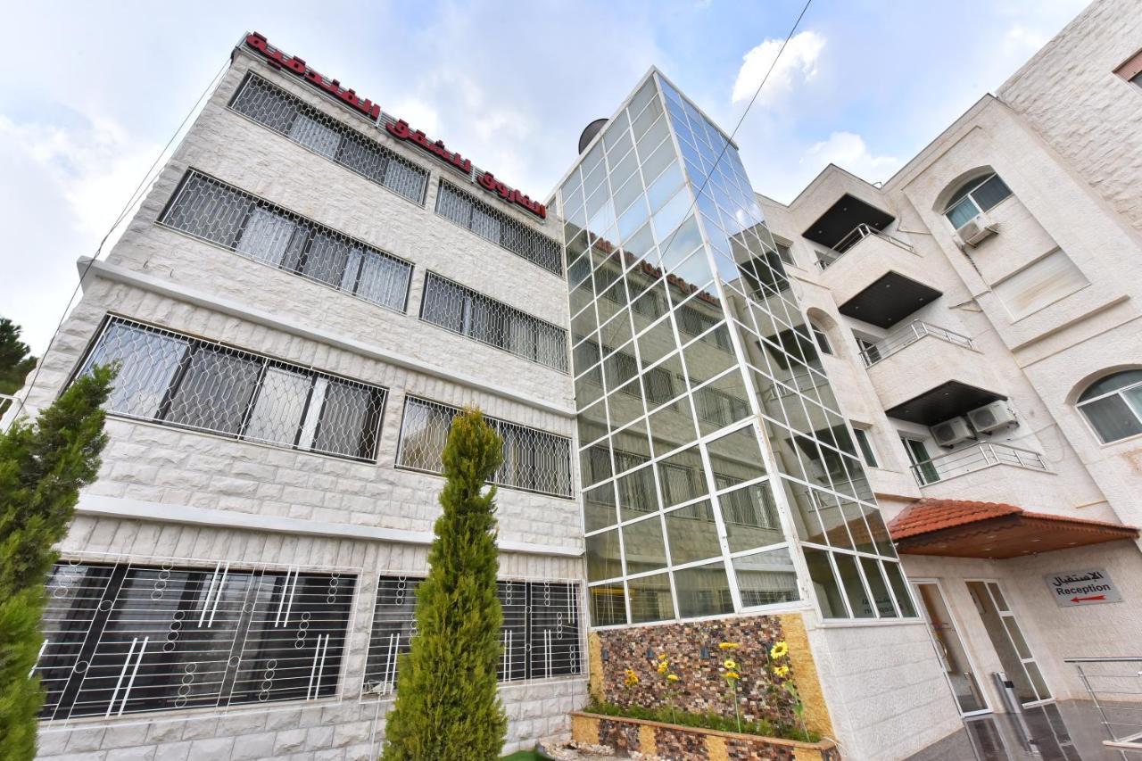Al Farooq Hotel Apartments Ammán Exteriér fotografie